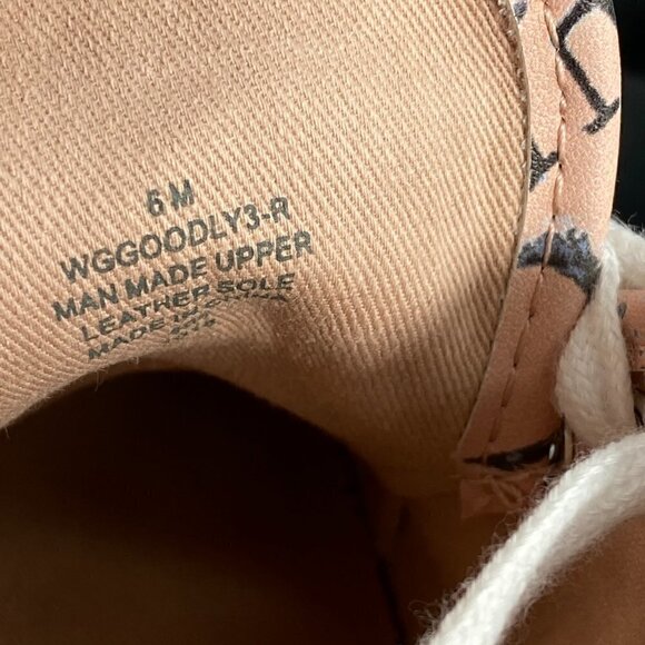 Guess Graffiti Logo Sneaker - Picture 8 of 8